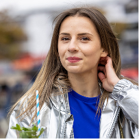 Алина Селезнева